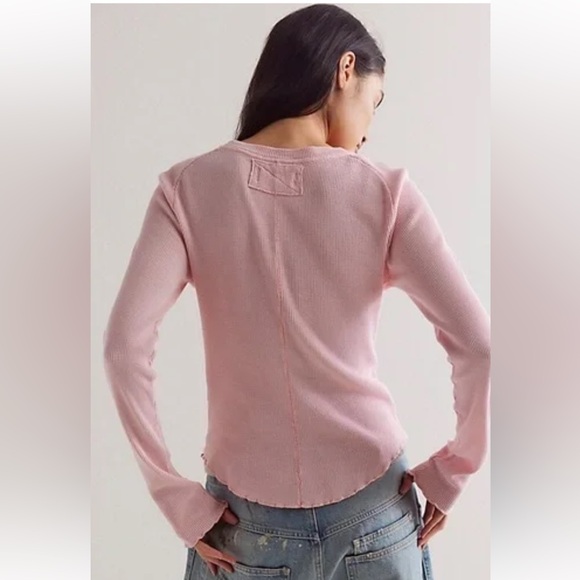 We The Free Easy Does It Tee in Pink XS NWOT Retail $54 - Picture 2 of 6